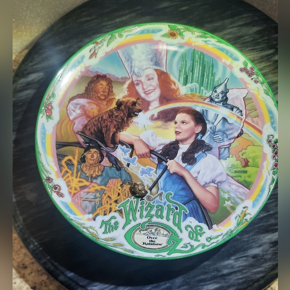 Limited Edition Wizard of Oz Musical Plate